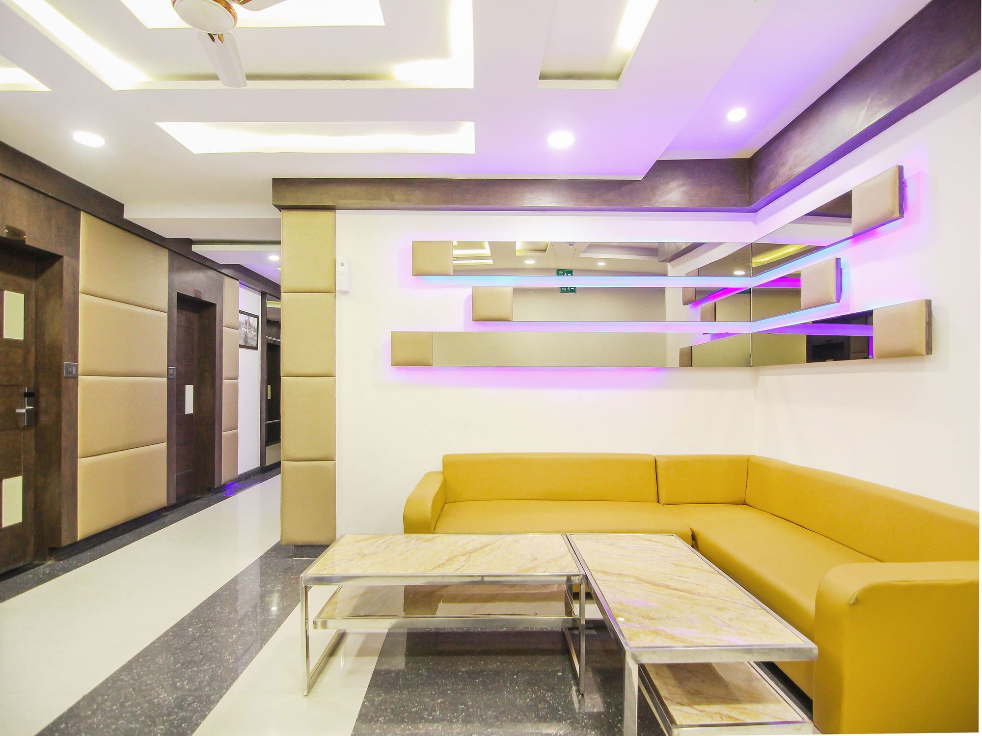 Moments Hotel Lucknow Exterior photo